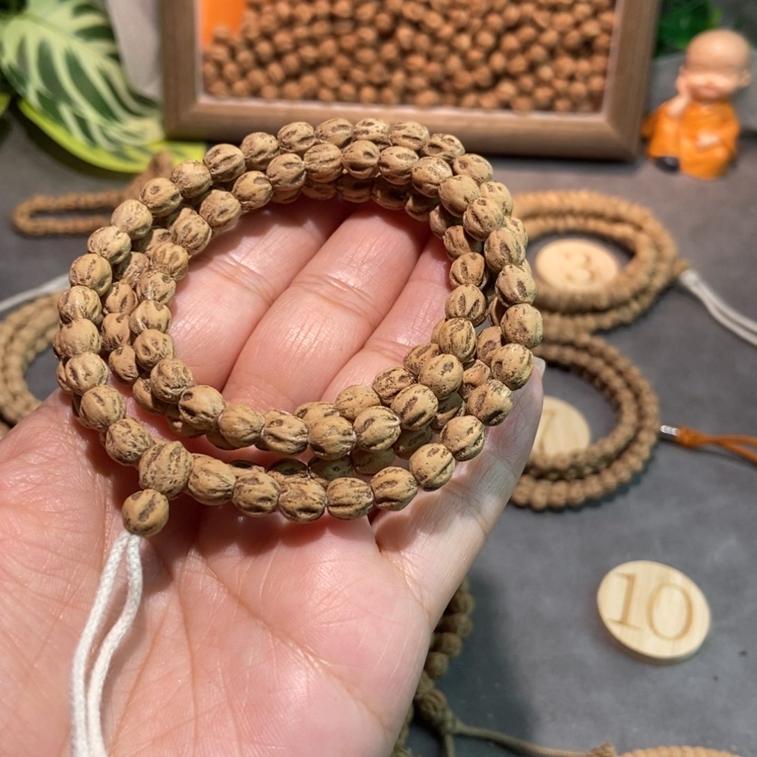 柏香籽/百香籽吊坠仨*i