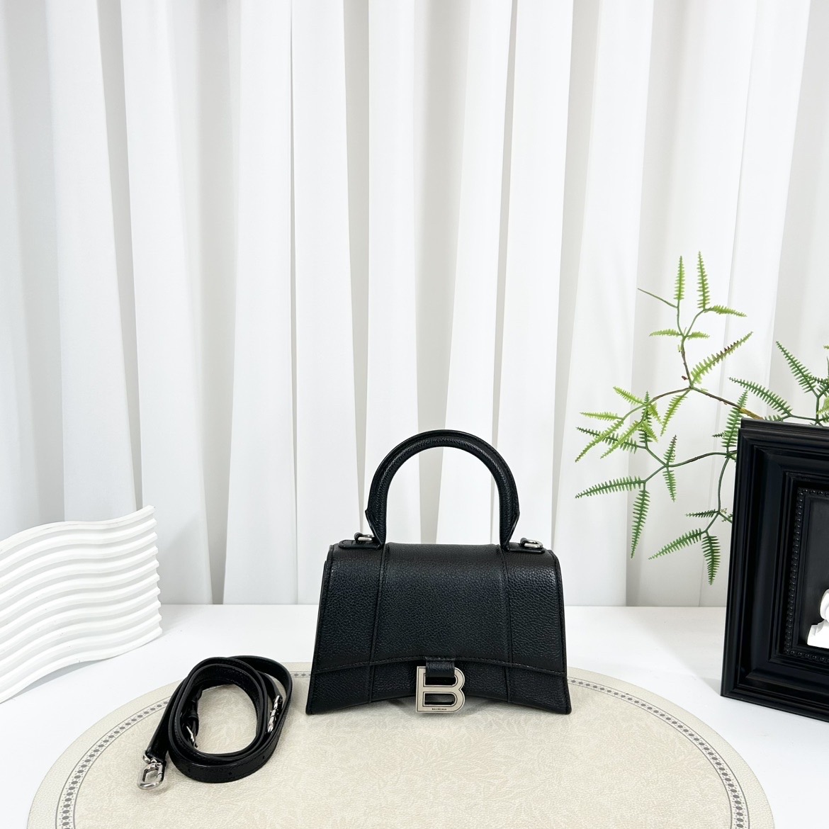 95新 Balenciaga/巴黎世家 巴黎世家 单肩斜挎手提77256