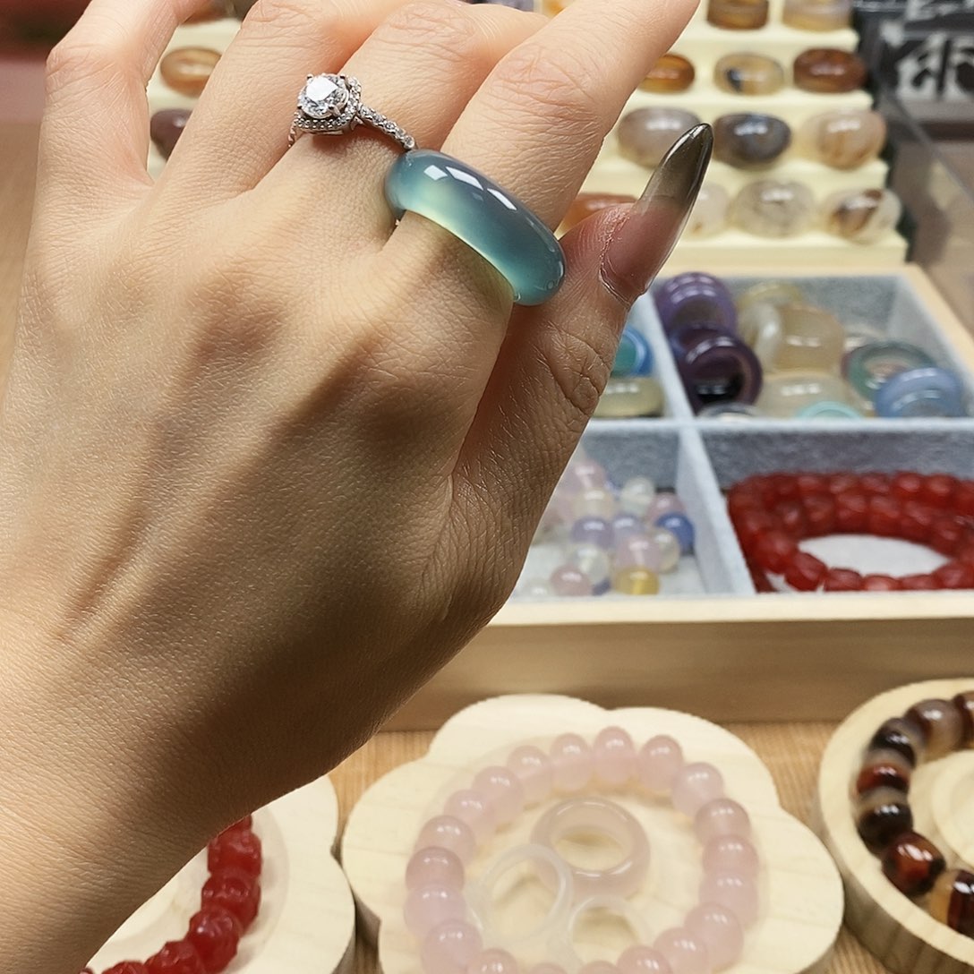 润***6玛瑙/玉髓未镶嵌戒指