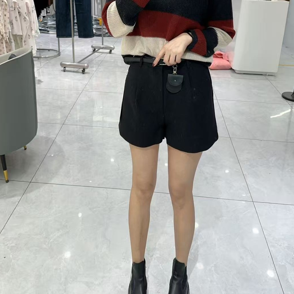 带包包皮带西服短裤