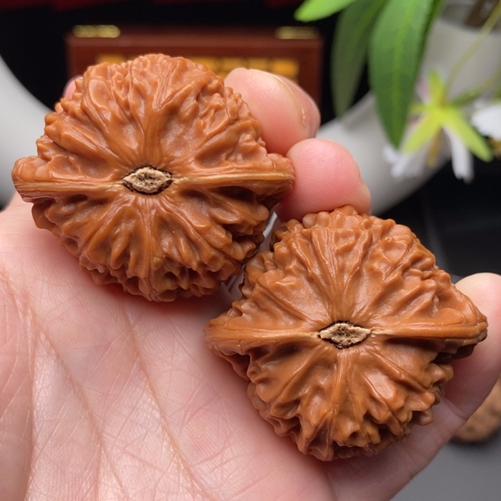 文玩核桃把件宫灯45