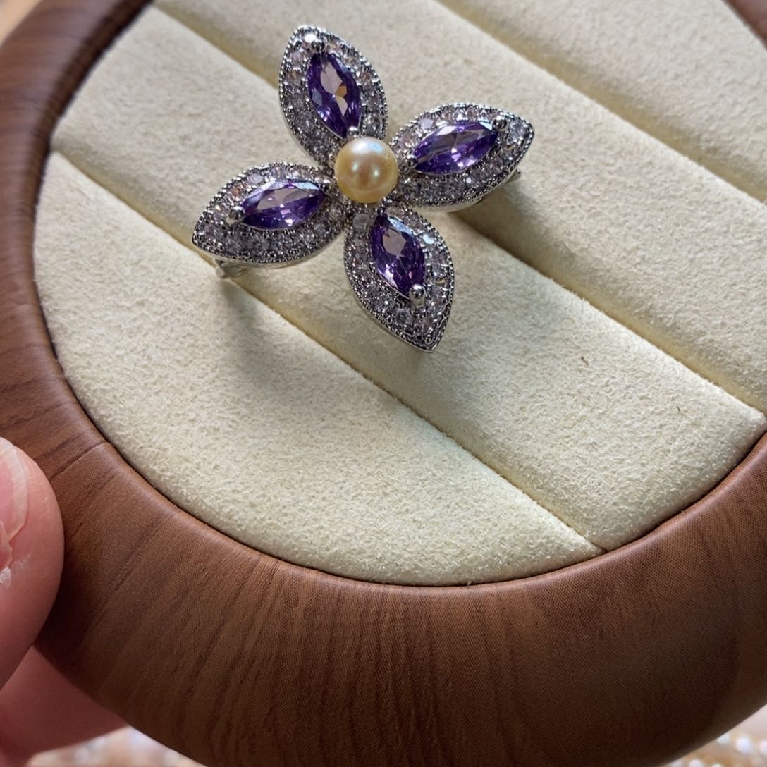 海水珍珠胸饰合金