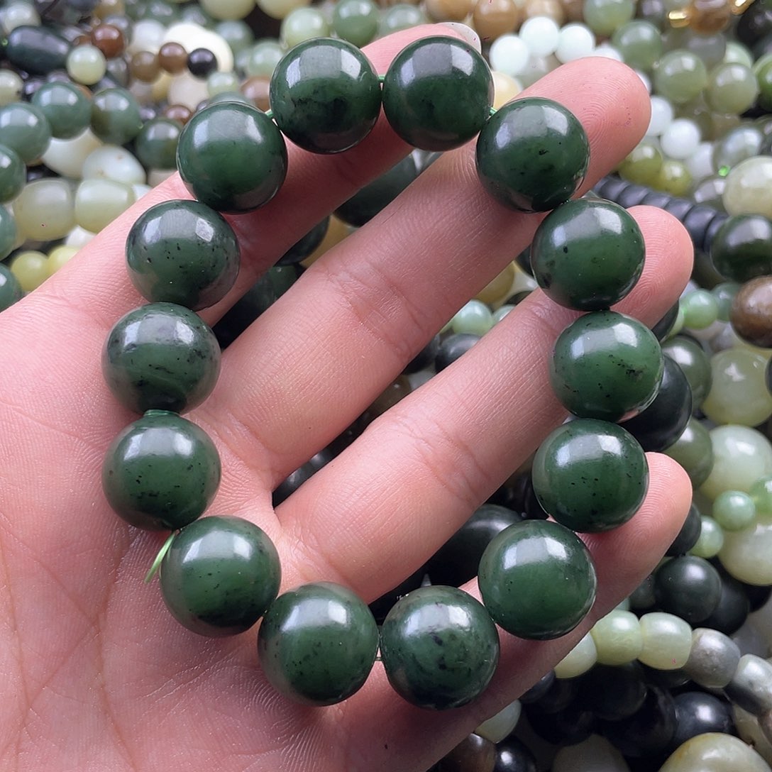 和田玉手串未镶嵌