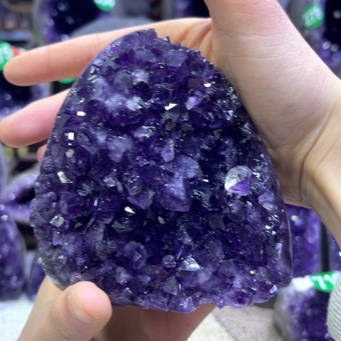 紫晶摆件未镶嵌紫水晶