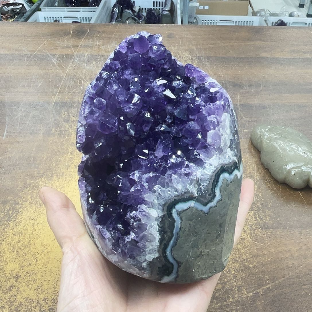 未镶嵌摆件紫晶晶体