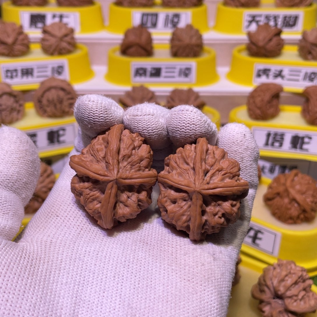 桃核吊坠玉玺四棱