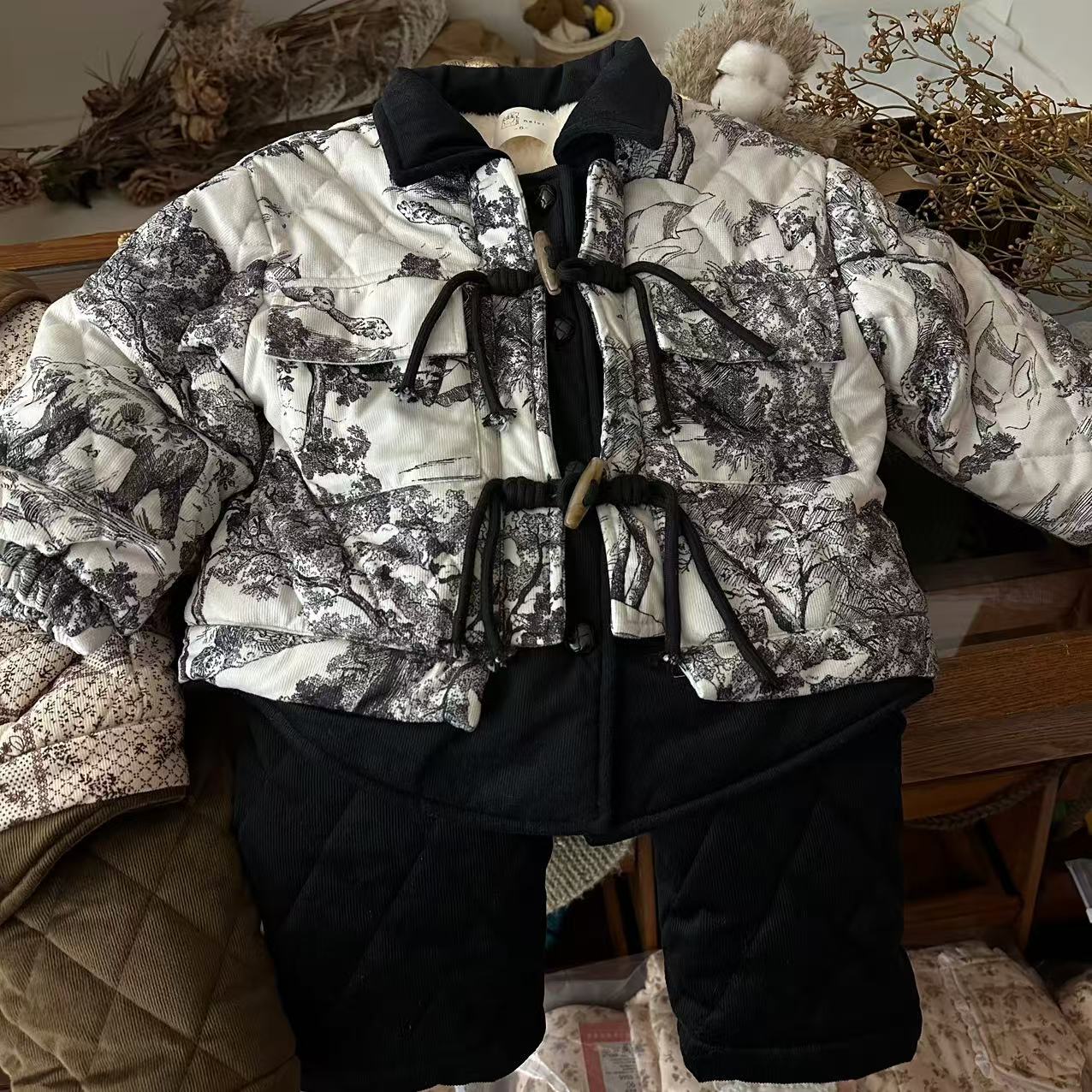 DDM可外穿保暖加绒加厚男孩新中式休闲儿童家居服睡衣069