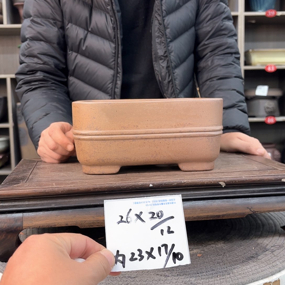 紫砂花盆紫砂的颜色很好看