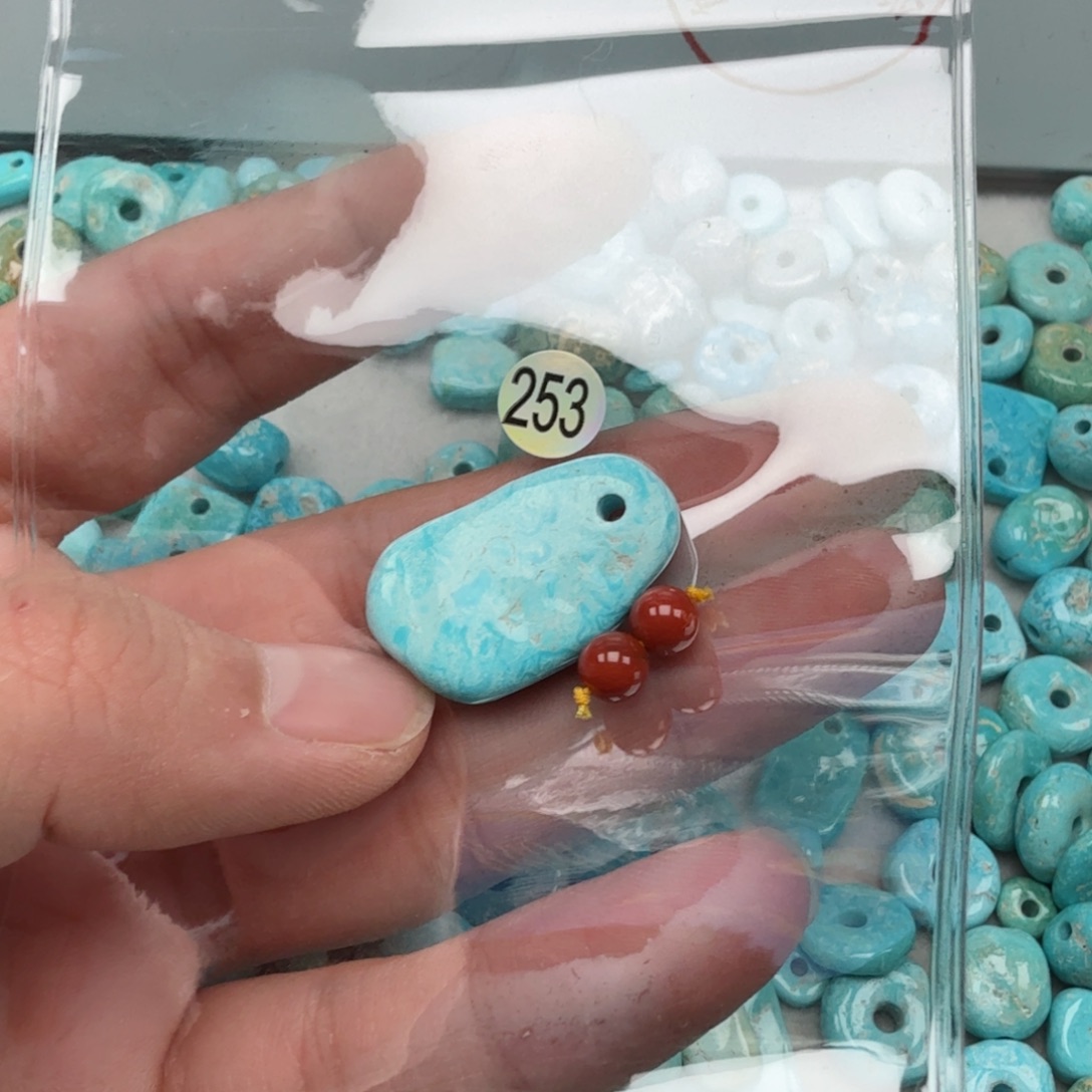 你***亮南红玛瑙未镶嵌珠宝奇石