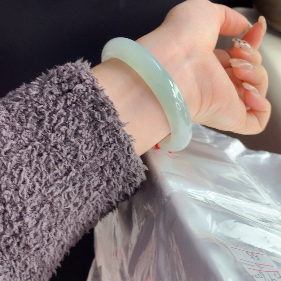 翡翠手镯未镶嵌（30号）