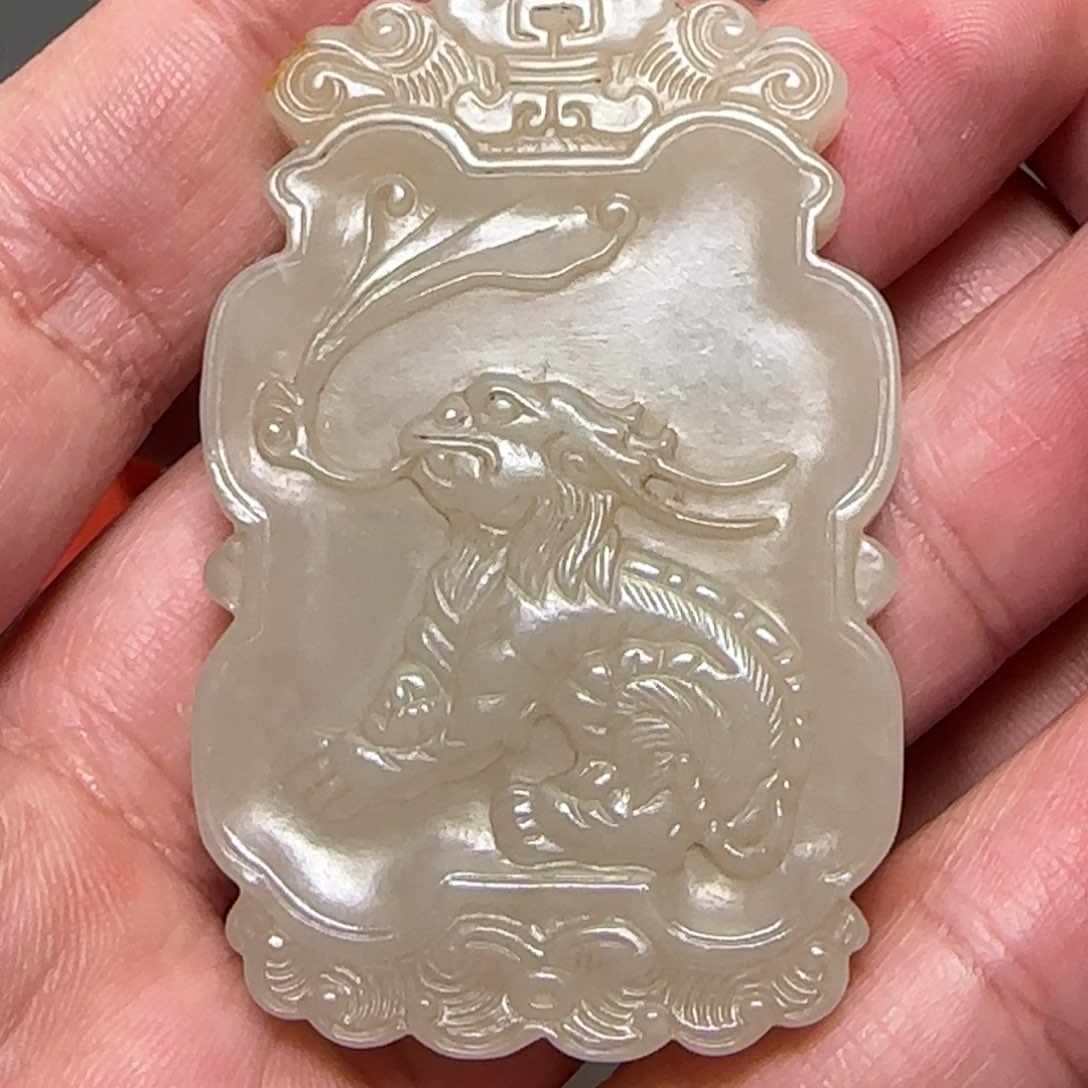 和田玉把件未镶嵌洋**艺