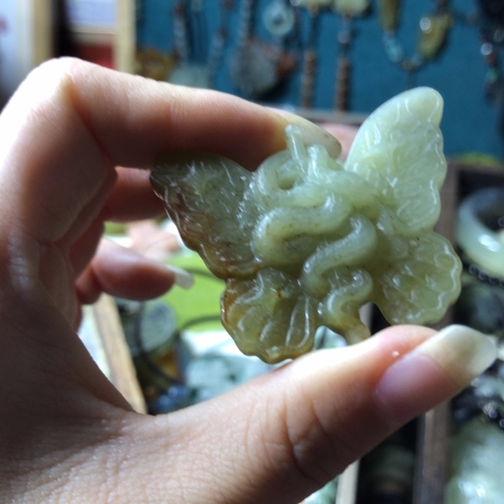 岫玉未镶嵌岫玉挂件