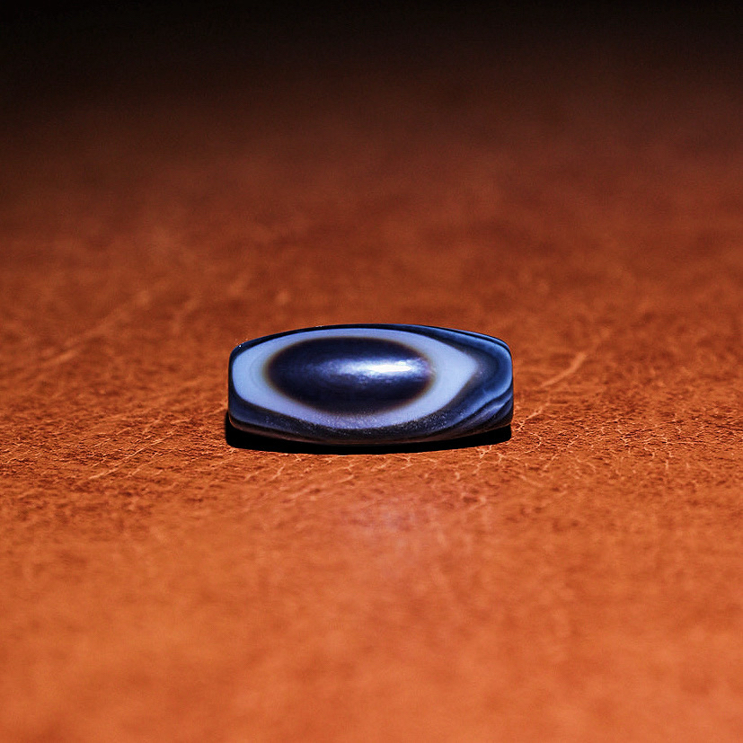 蓝沁缠丝玛瑙珠子