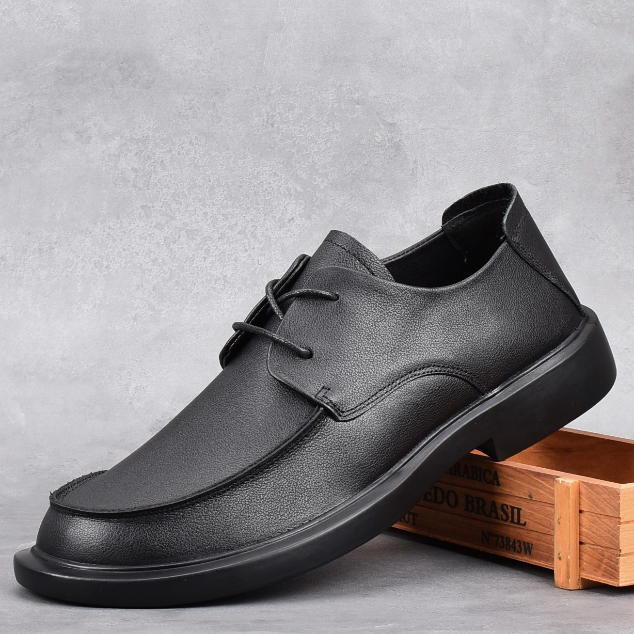 春夏新款头层牛皮男鞋真皮软底休闲商务透气男士系带透气百搭鞋子