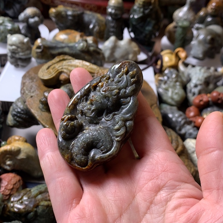 岫岩河磨玉（透闪石质玉）手链未镶嵌