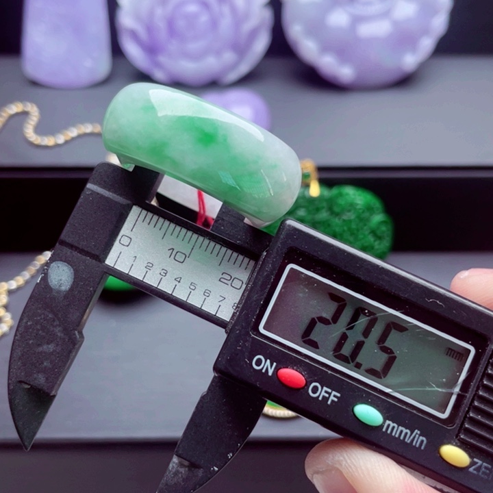 翡翠未镶嵌戒指戒指