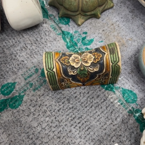 紫砂摆件陶瓷制品