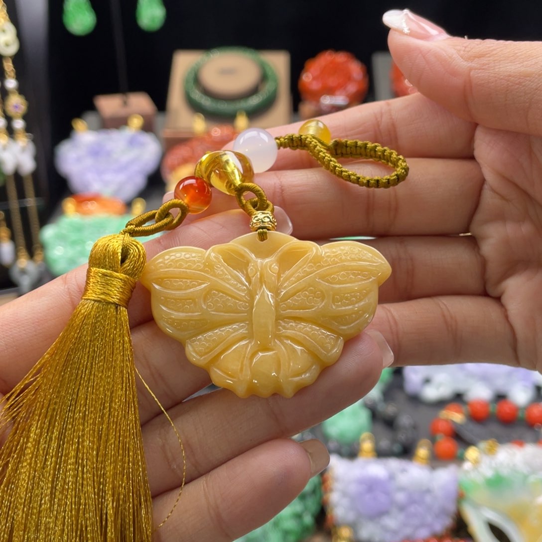 翡翠挂件未镶嵌代编织