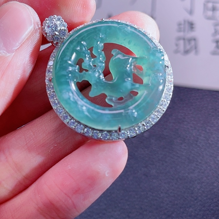 翡翠颈饰未镶嵌99999999