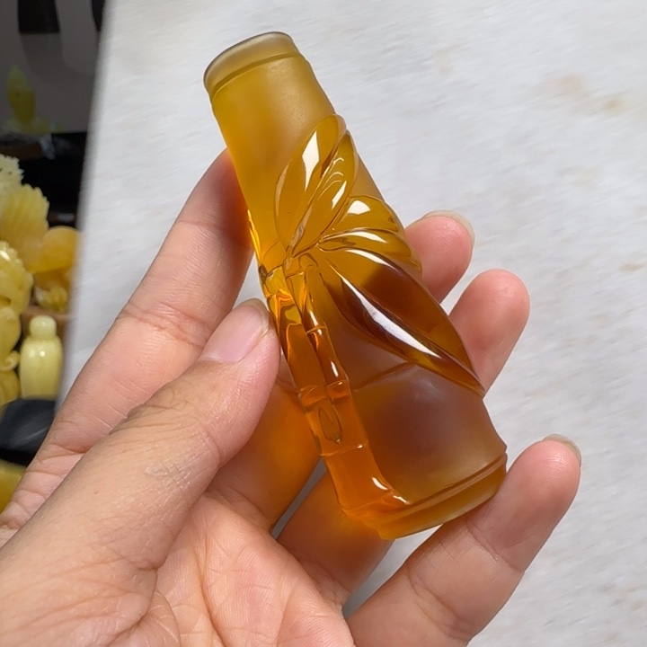 未镶嵌蜜蜡珠宝奇石