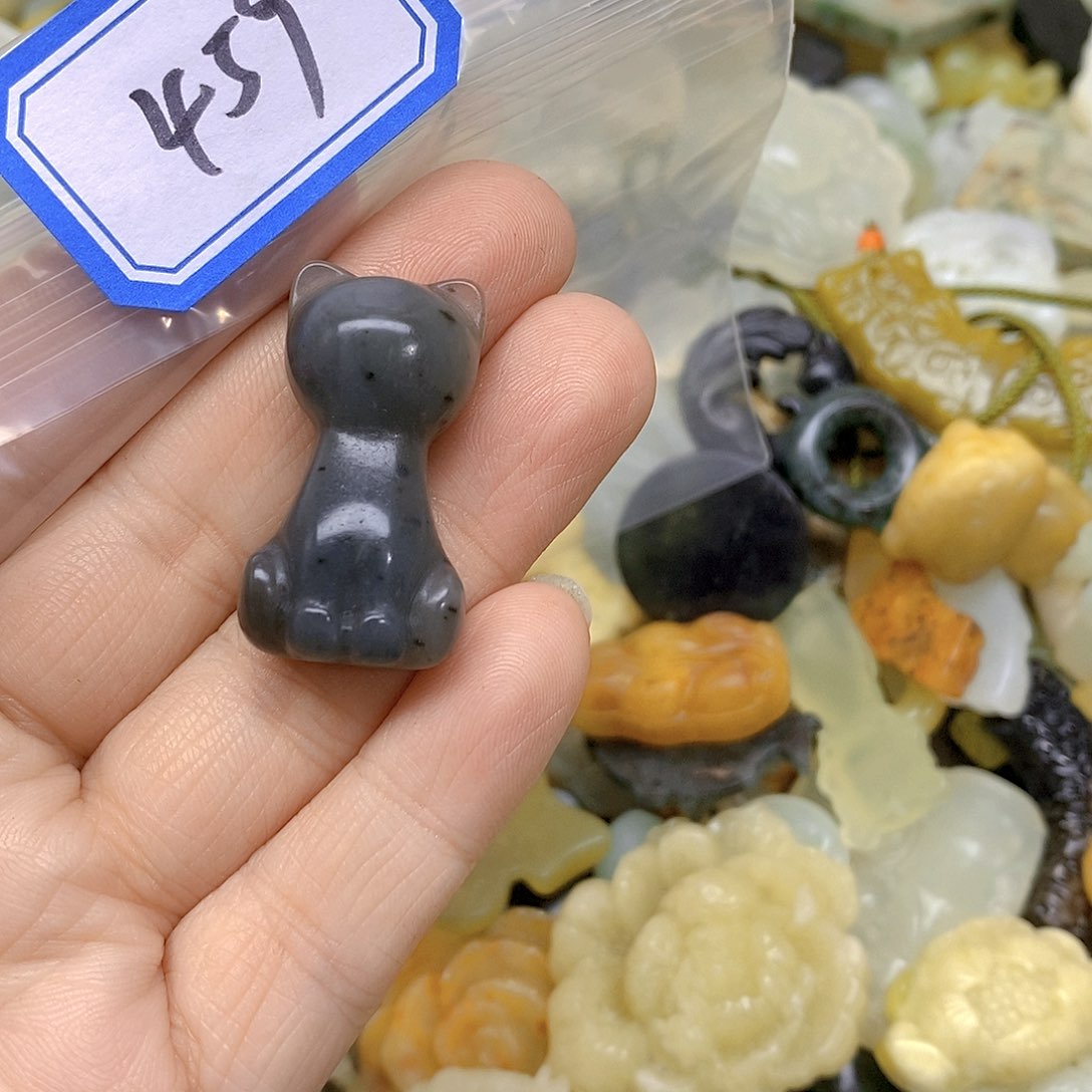 蛇纹石玉颈饰未镶嵌459