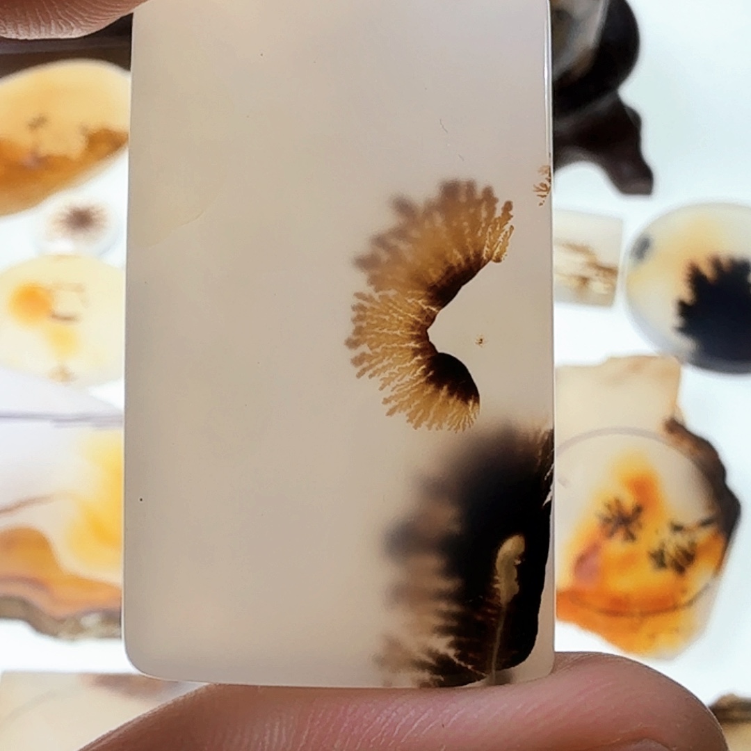 玛瑙/玉髓未镶嵌珠宝半成品