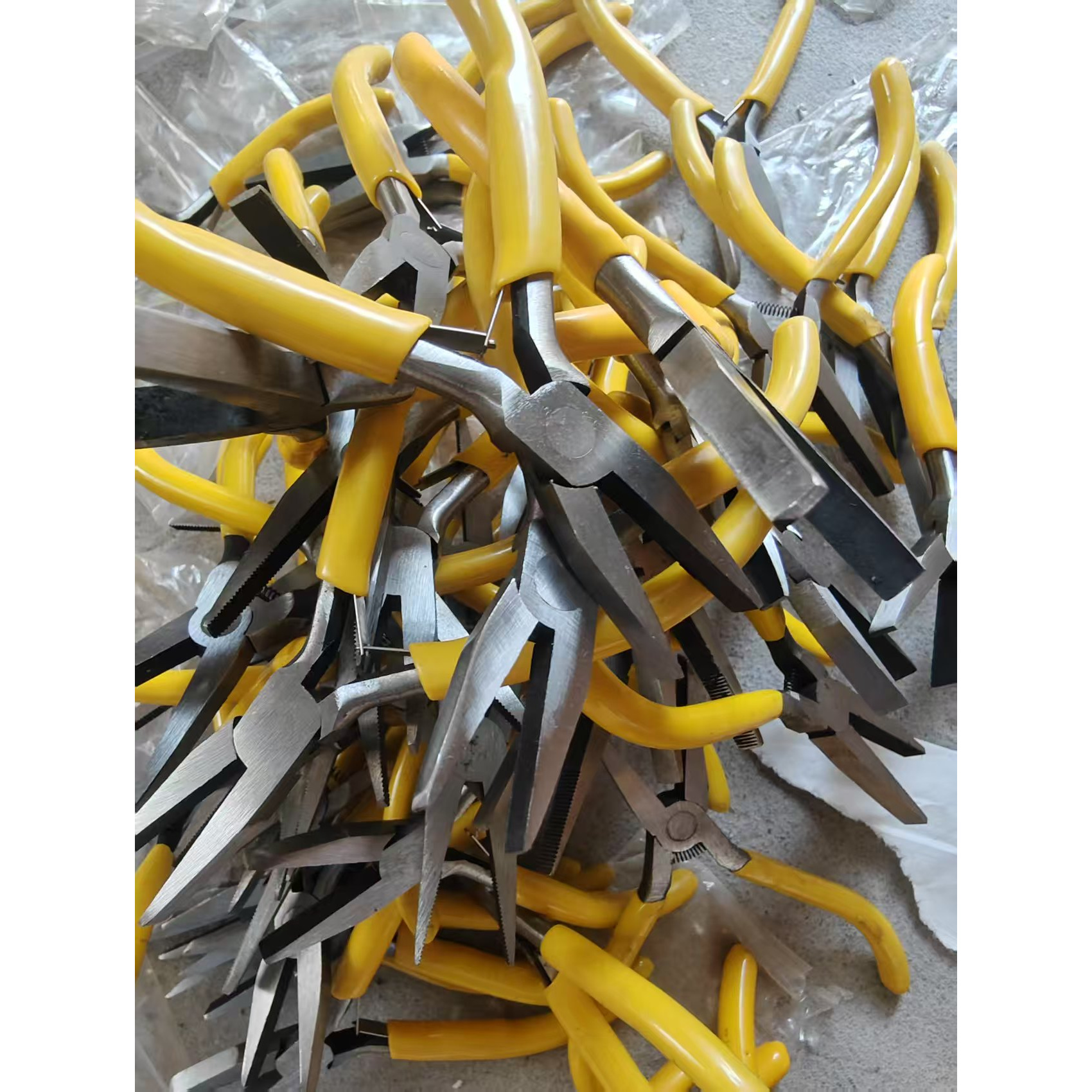 五金工具宽的小尖嘴钳