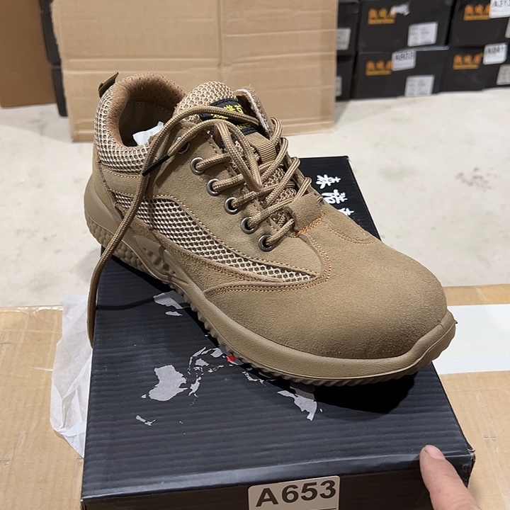 编码653号。41码防砸防刺劳保鞋。