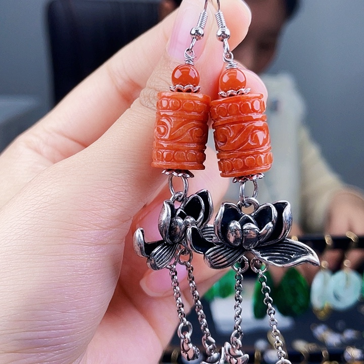 翡翠耳饰未镶嵌饰品