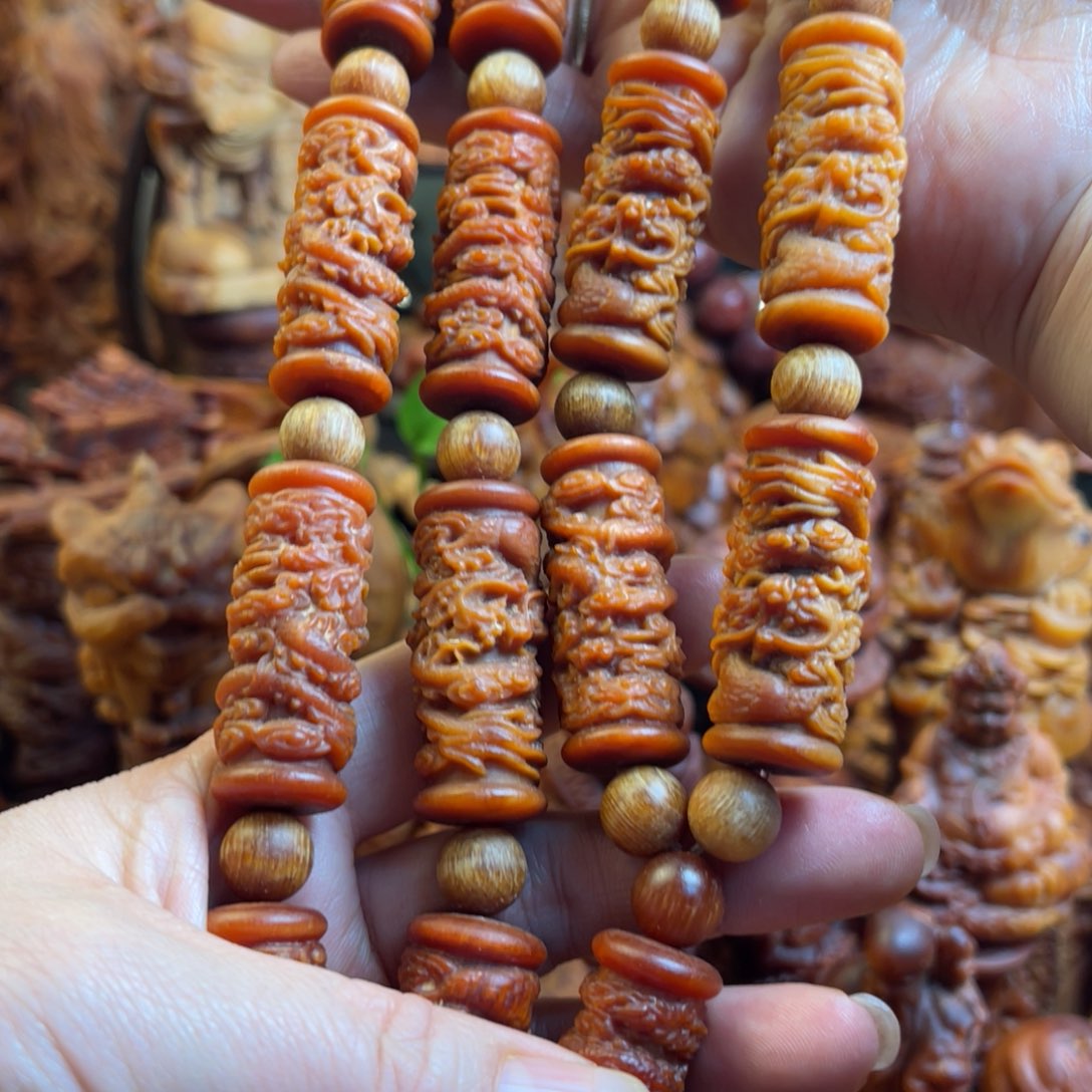 松木（琥珀木）其他龙柱脖挂