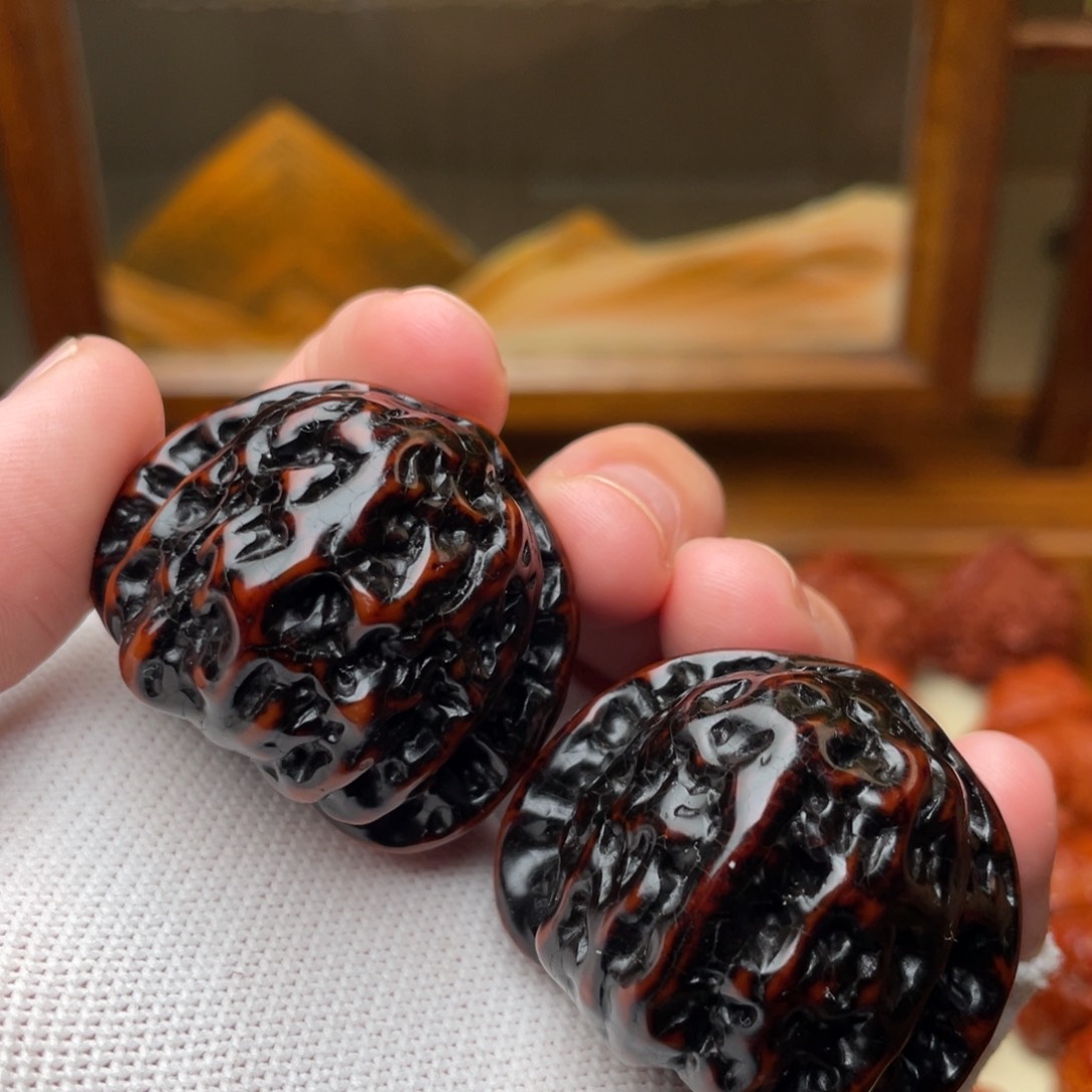 文玩核桃把件白狮子38