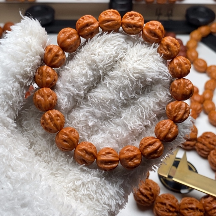 张***予吊坠文玩核桃13八棱