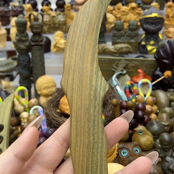 易***峰维腊木（绿檀）短刀