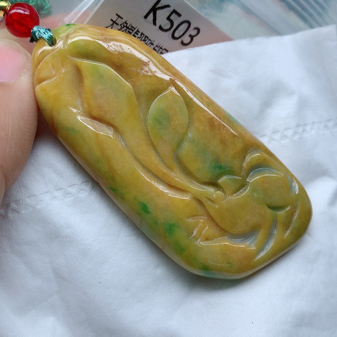 翡翠颈饰未镶嵌牌子