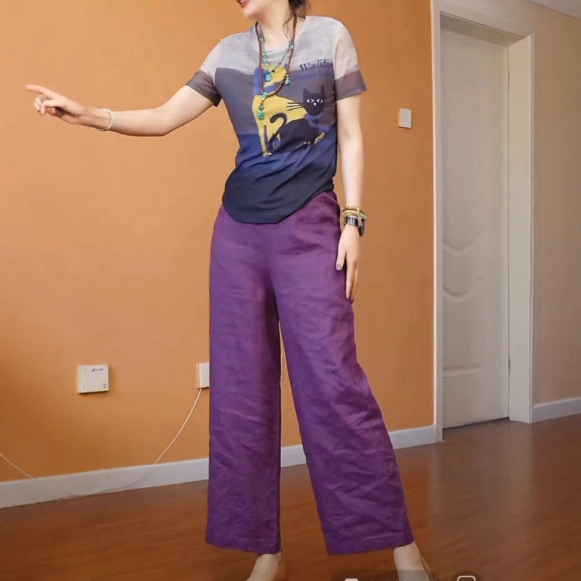 52602新大爱美依缘2025夏季新款洋气扎染网纱T恤休闲阔腿裤显瘦女