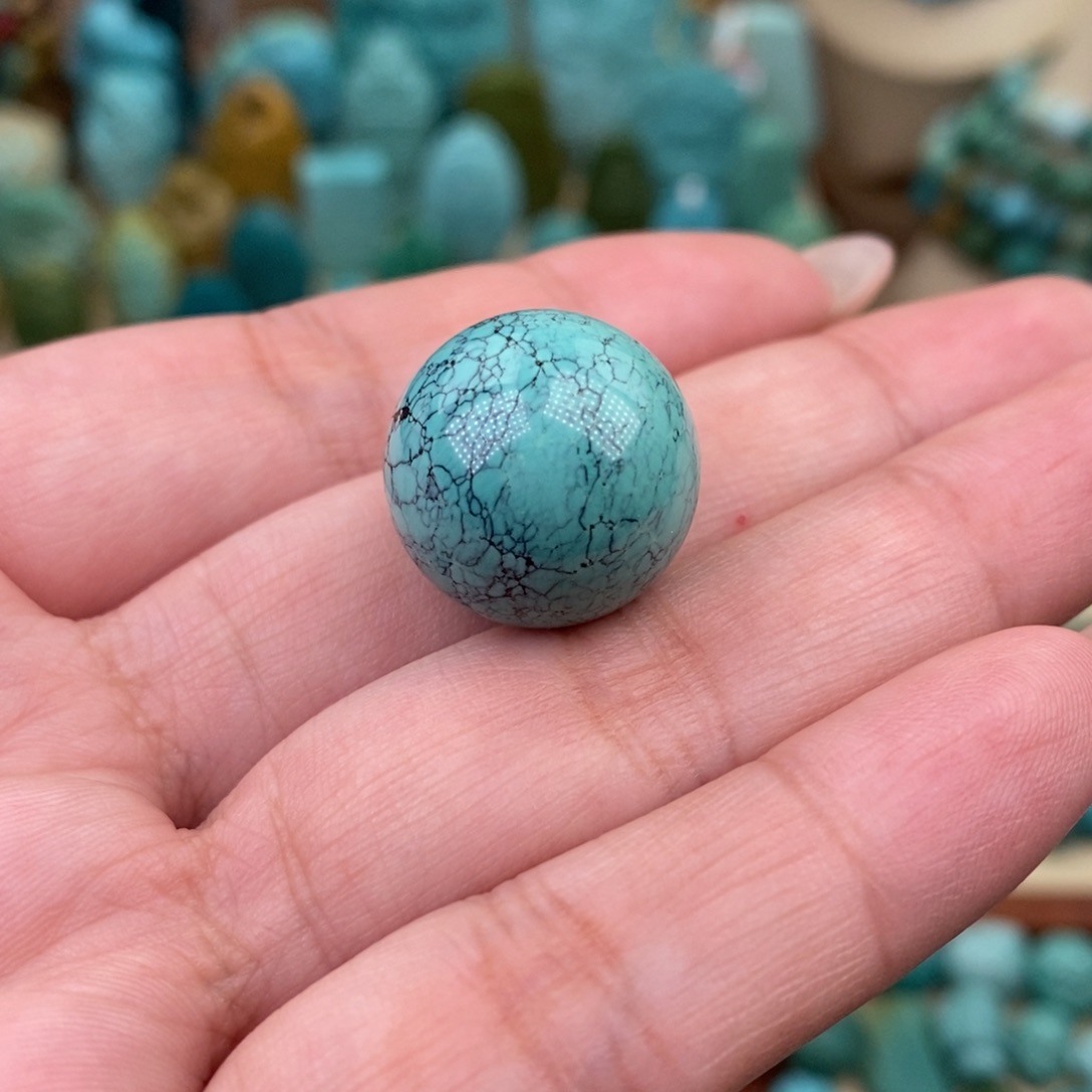 未镶嵌绿松石珠宝奇石