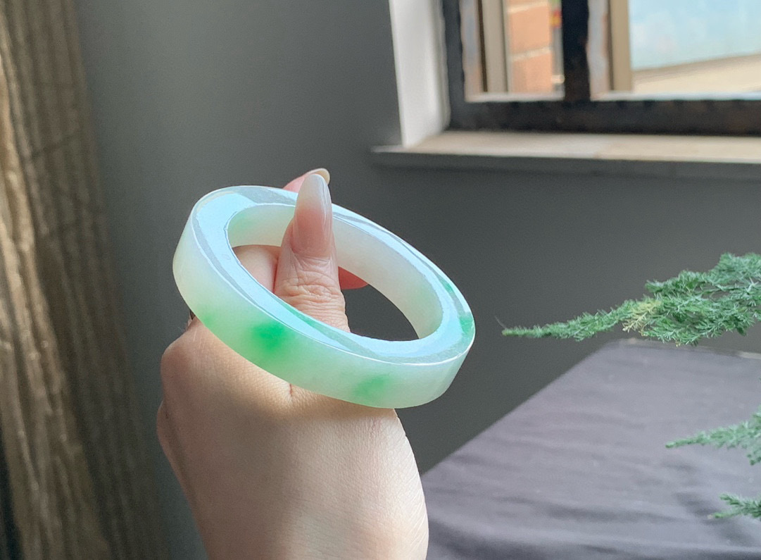 54 正圈 白底青 纯天然缅甸翡翠A货定制手镯 72*54*12*8+