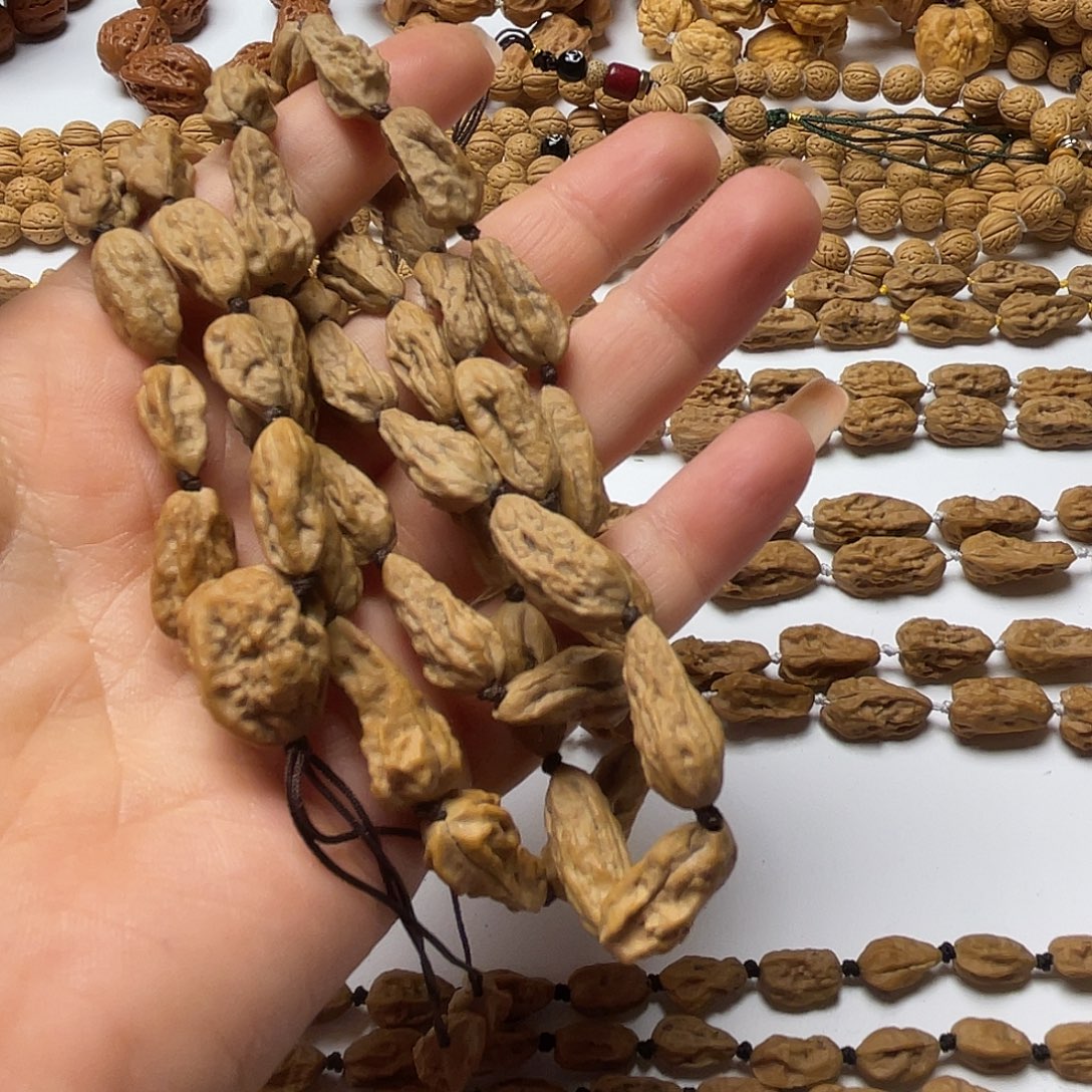 青***弟吊坠文玩核桃异形