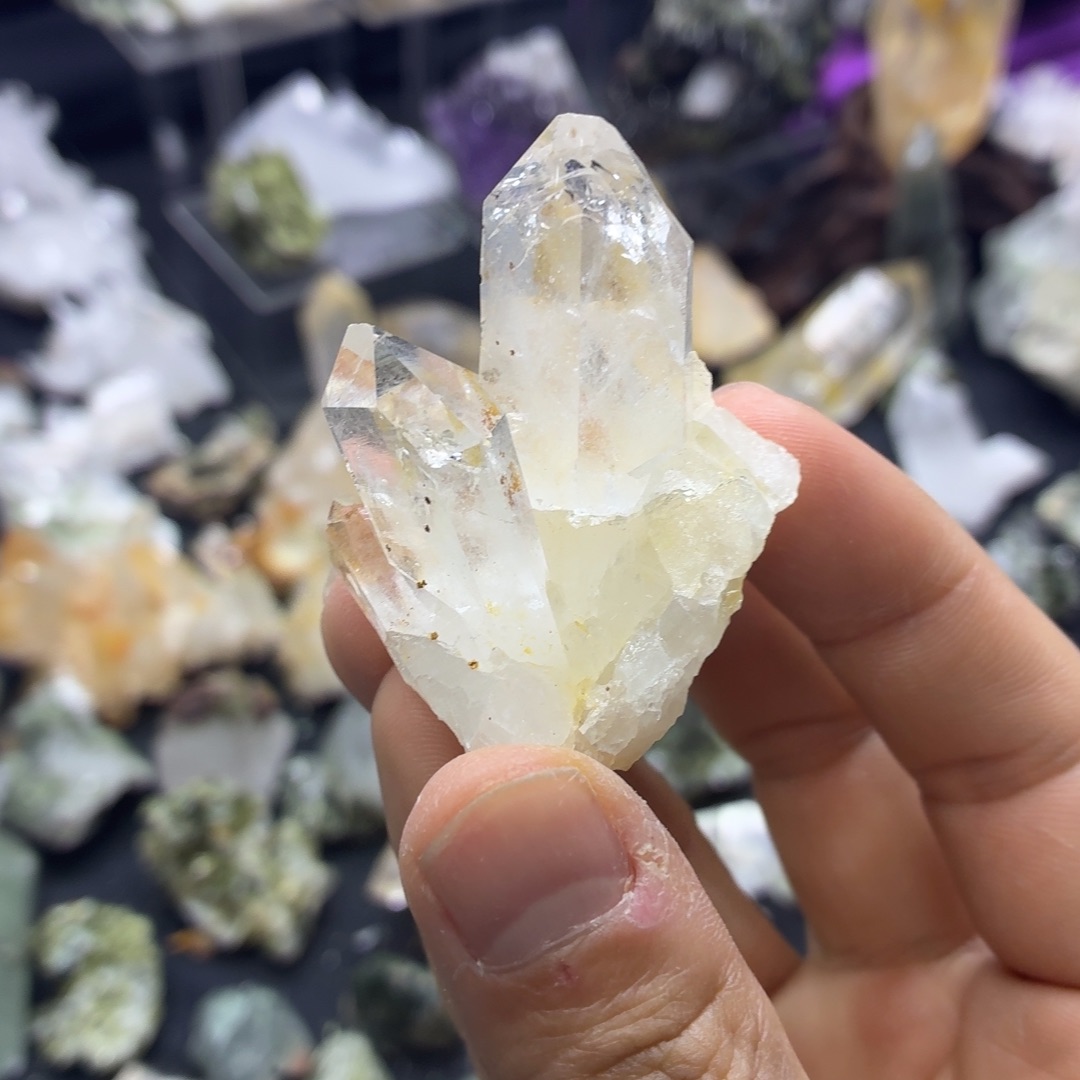 石材双晶白水宝宝