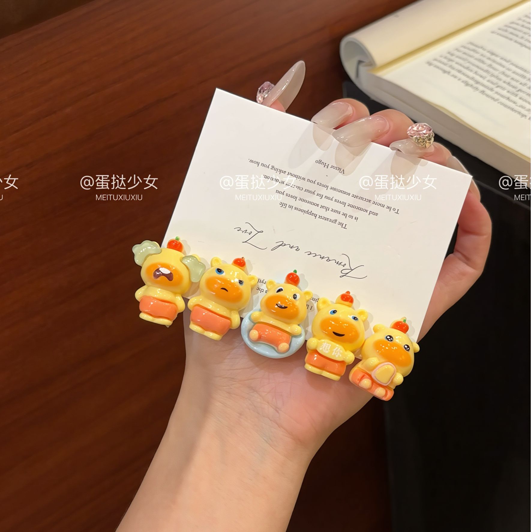 水豚噜噜发夹迷你鸭嘴夹软fufu发饰卡通鸭嘴夹软萌治愈碎发刘海夹