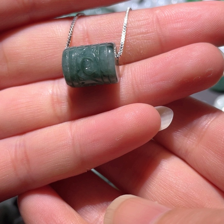 【闪购商品】翡翠颈饰未镶嵌天然翡翠