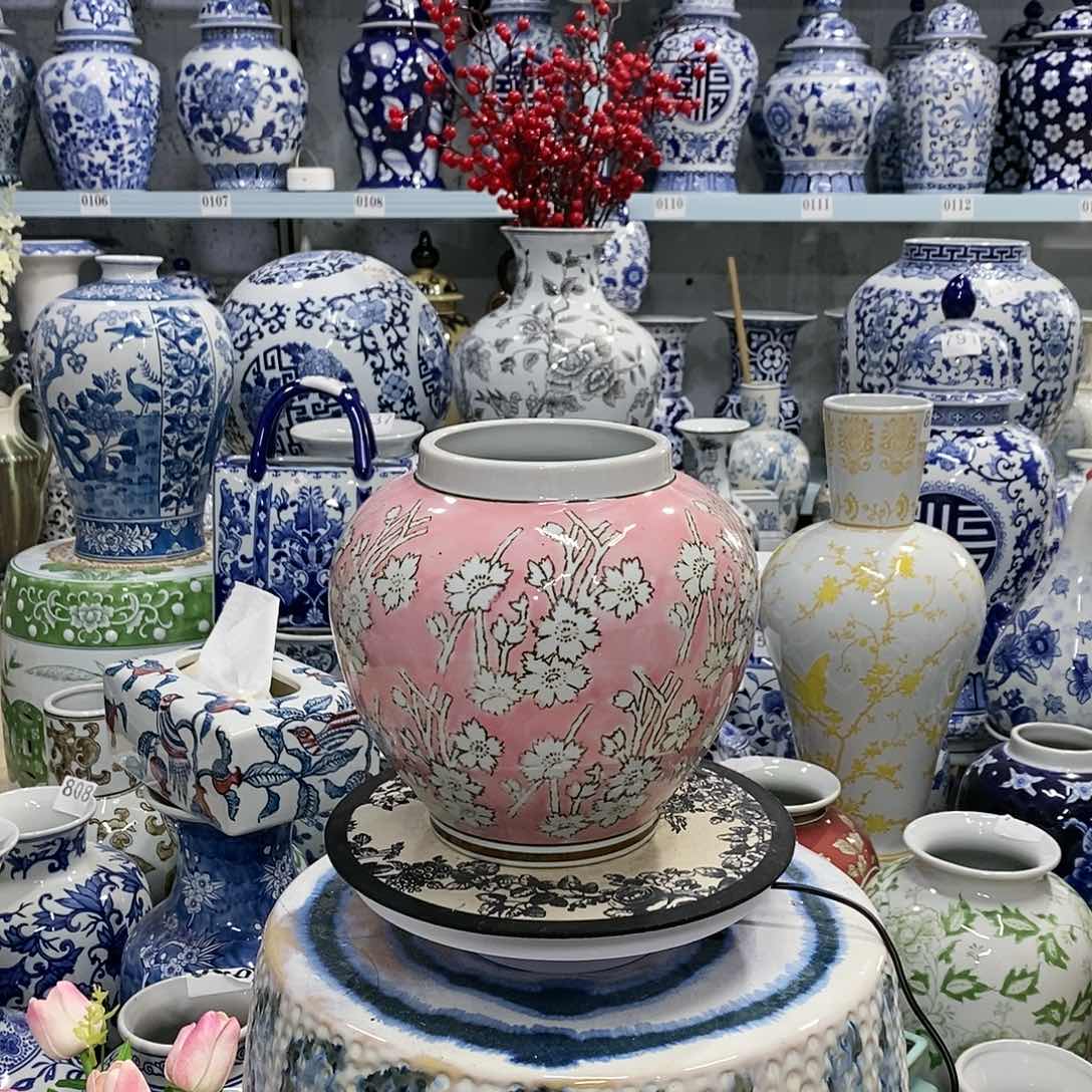 【闪购商品】摆件粉釉大肚瓶19.11.20………………