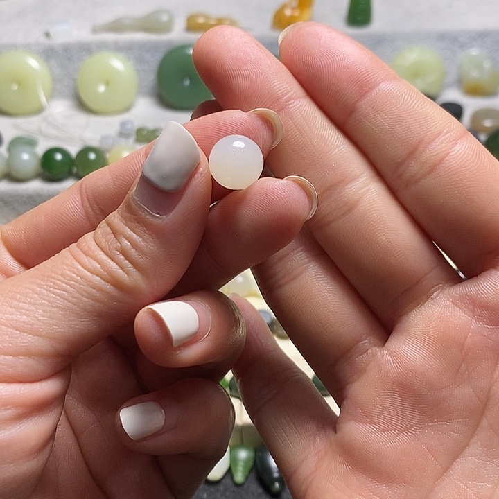 和田玉手链未镶嵌顺*