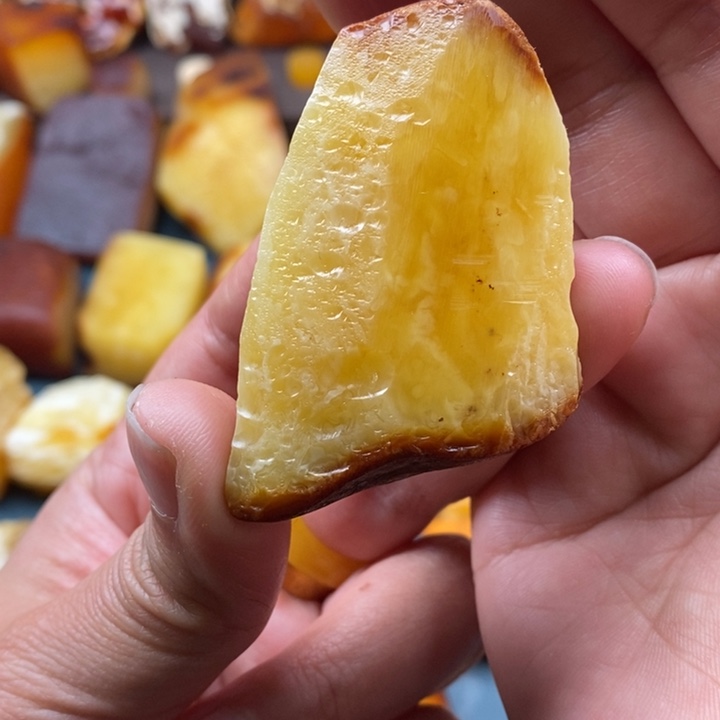 定制琥珀未镶嵌蜜蜡原啊