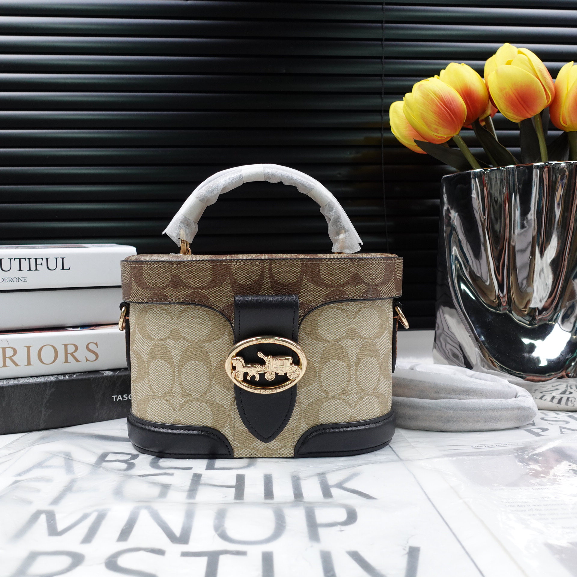 95新 COACH/蔻驰 单肩包/T10278610