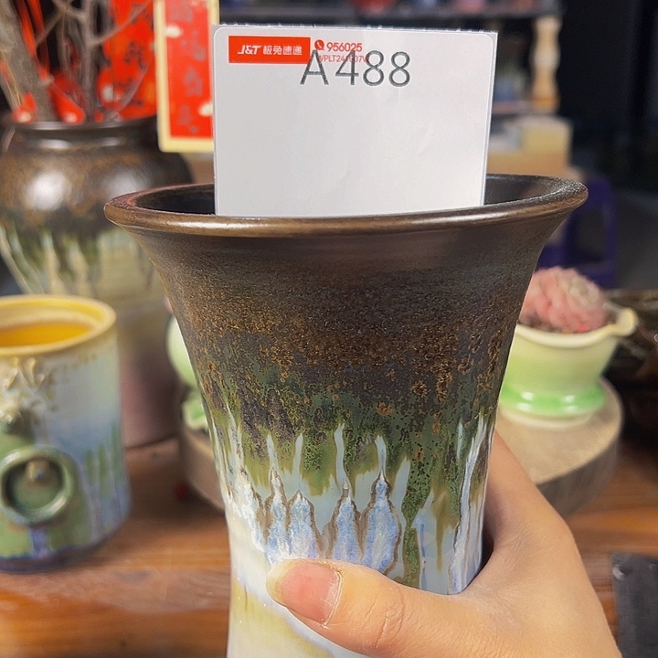 景德镇陶瓷艺术研究院谭*