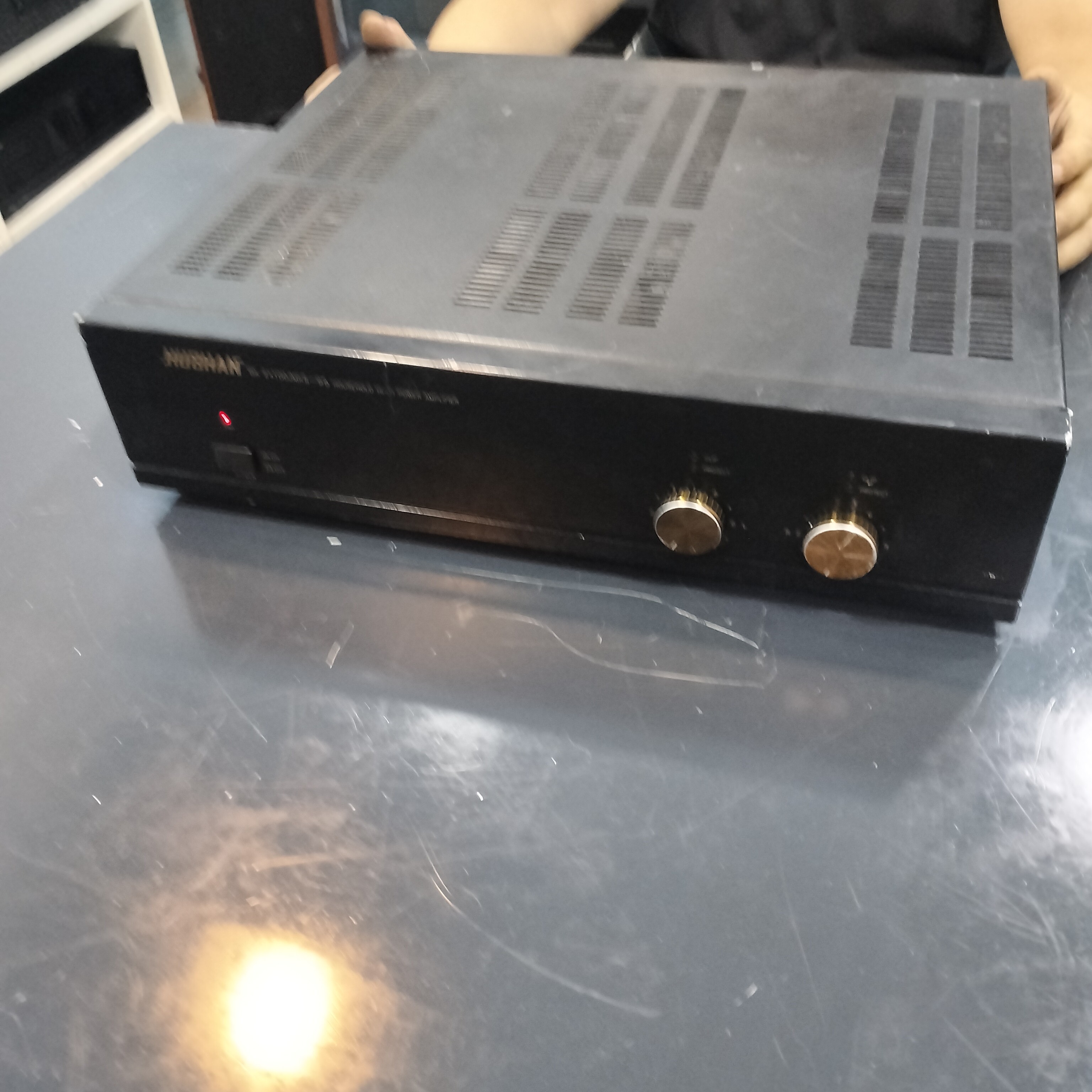 8新  二手纯功放出声但不带线材不支持七天无理由退换