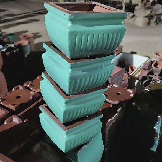 茶****竖条四方高11口径15绿4个口不正