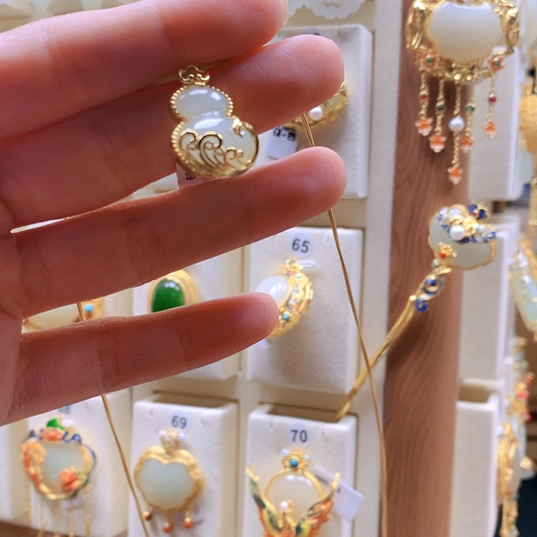 和田玉颈饰银S925镶嵌