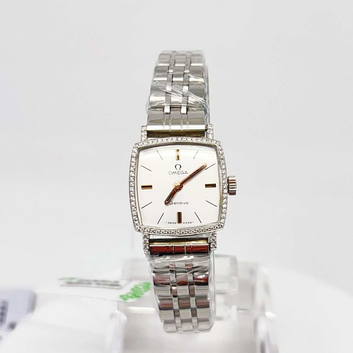 95新 Omega/欧米茄 手动机械后钻20mm/公价32999/w11576